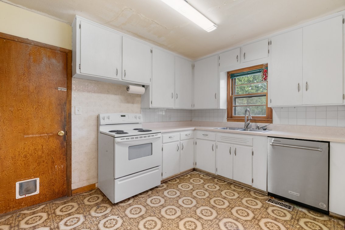 Image for 2732 S Greenwood Ave