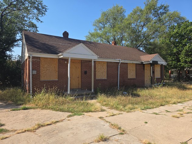 Image for 1028 N. Estelle