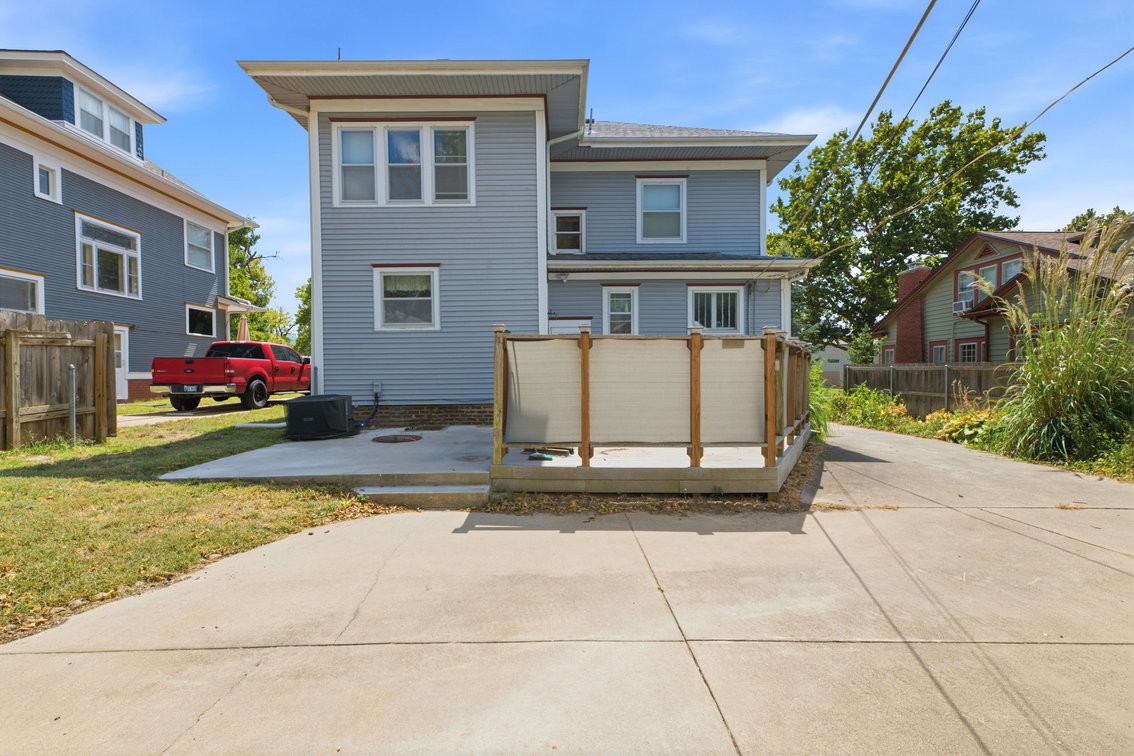 Image for 3240 E Country Club