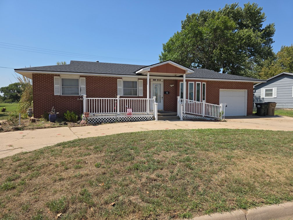 Image for 1711 James Street, Hutchinson