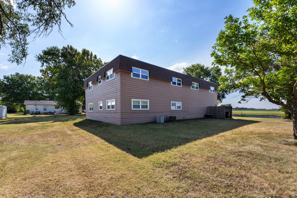 Image for 806 S. Edwards Ave, Moundridge