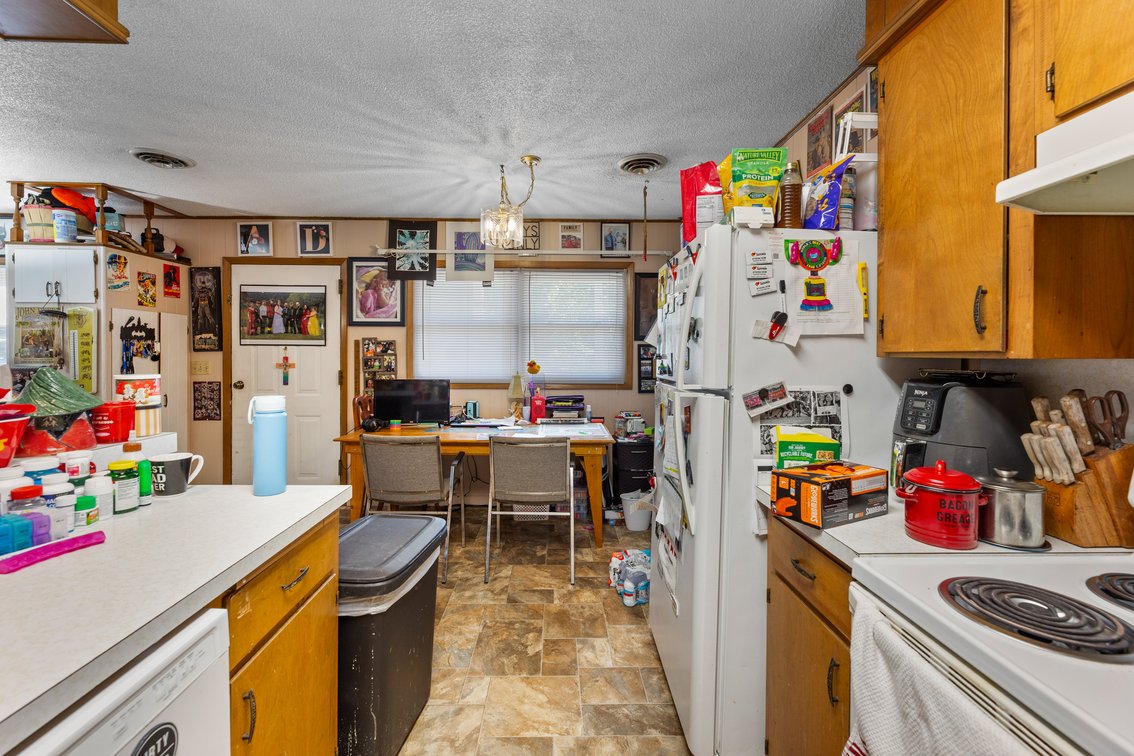 Image for 806 S. Edwards Ave, Moundridge