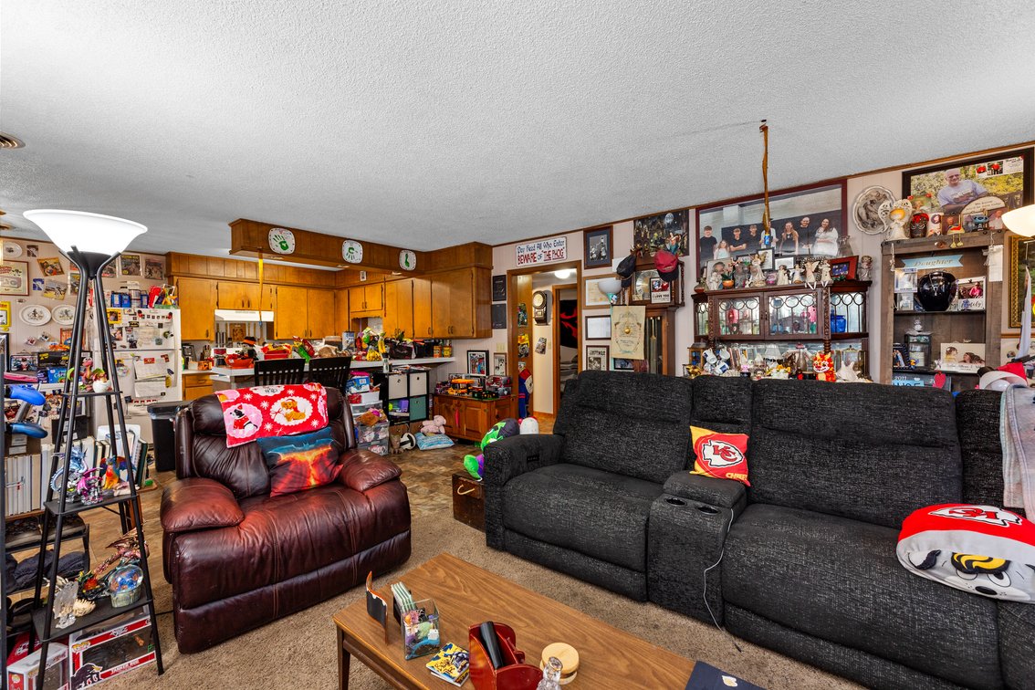 Image for 806 S. Edwards Ave, Moundridge