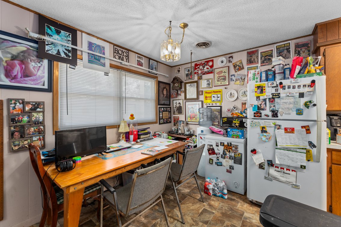 Image for 806 S. Edwards Ave, Moundridge