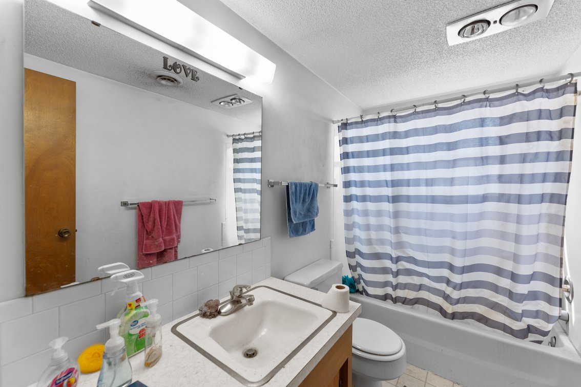 Image for 806 S. Edwards Ave, Moundridge