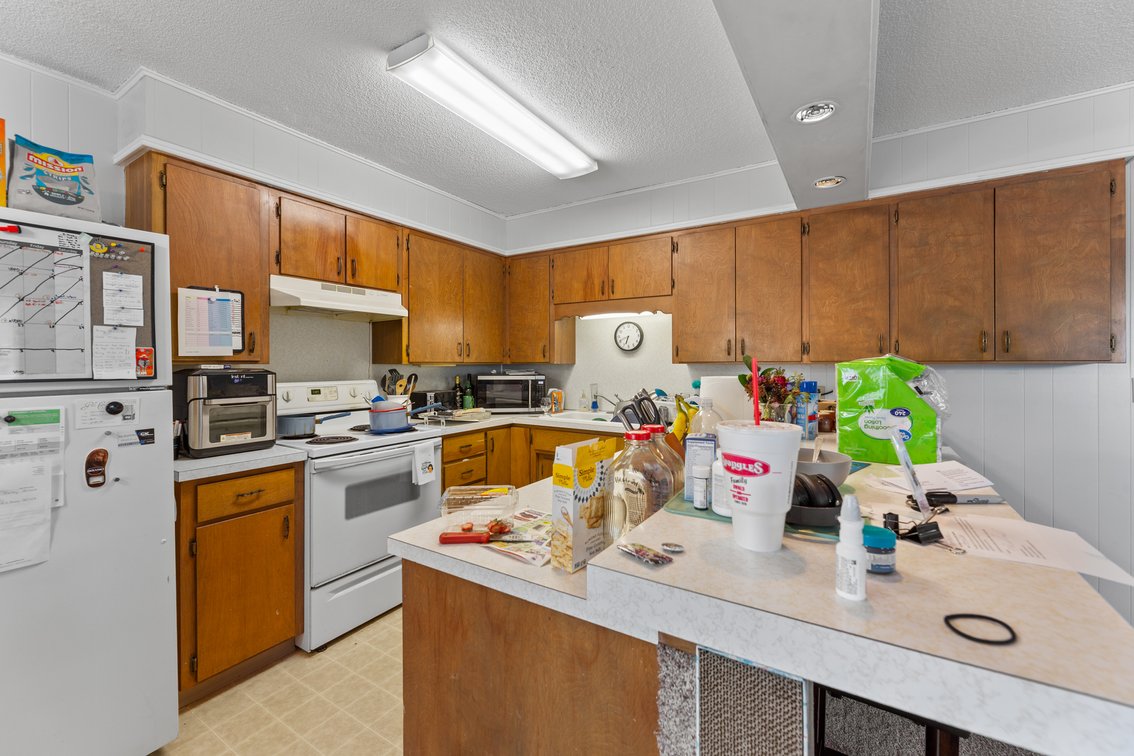 Image for 806 S. Edwards Ave, Moundridge