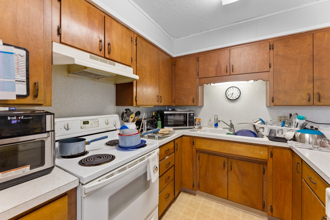 Image for 806 S. Edwards Ave, Moundridge