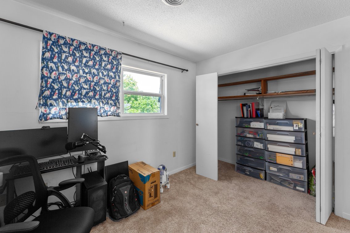 Image for 806 S. Edwards Ave, Moundridge