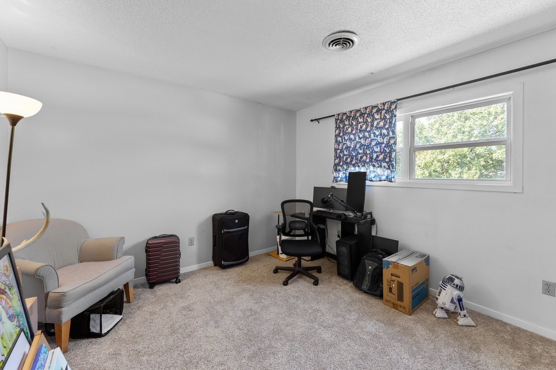 Image for 806 S. Edwards Ave, Moundridge