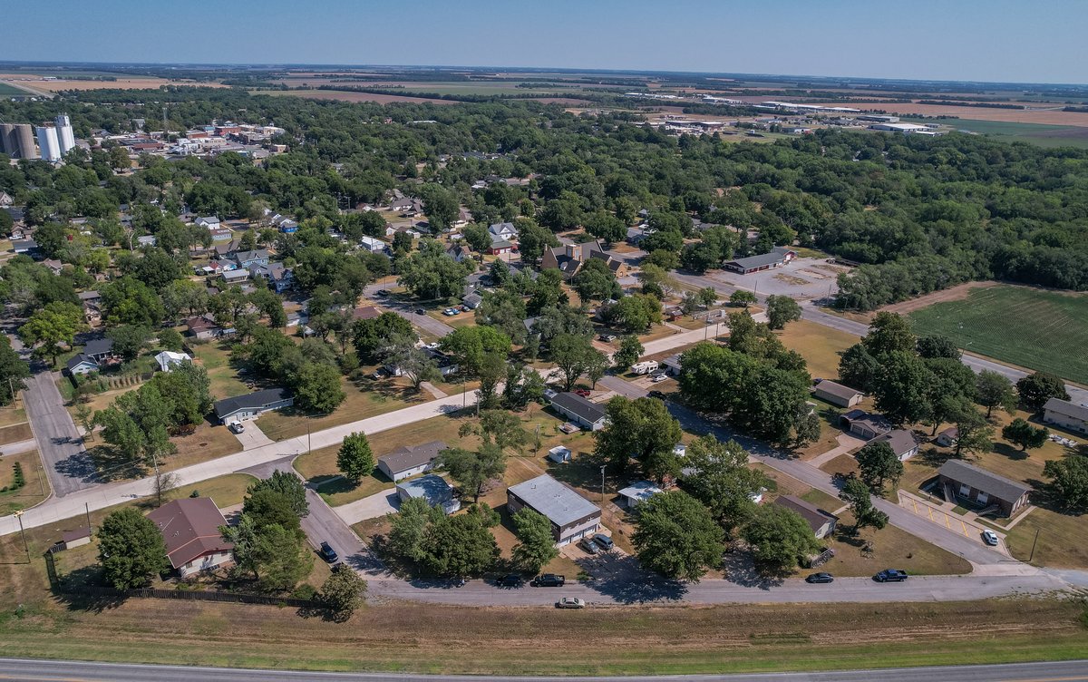 Image for 806 S. Edwards Ave, Moundridge