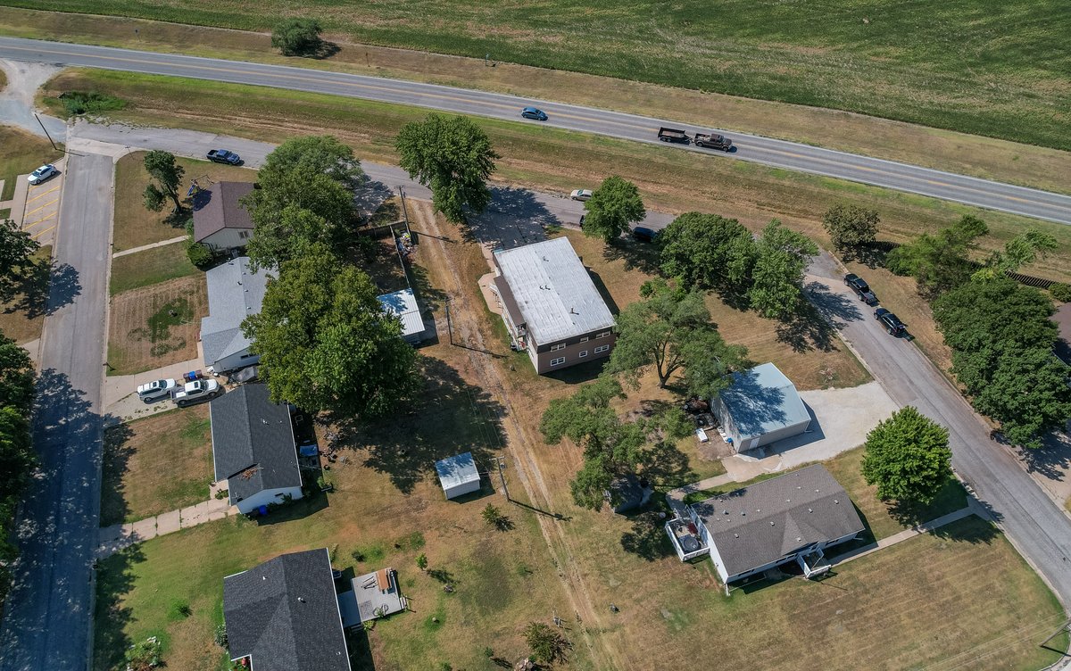 Image for 806 S. Edwards Ave, Moundridge