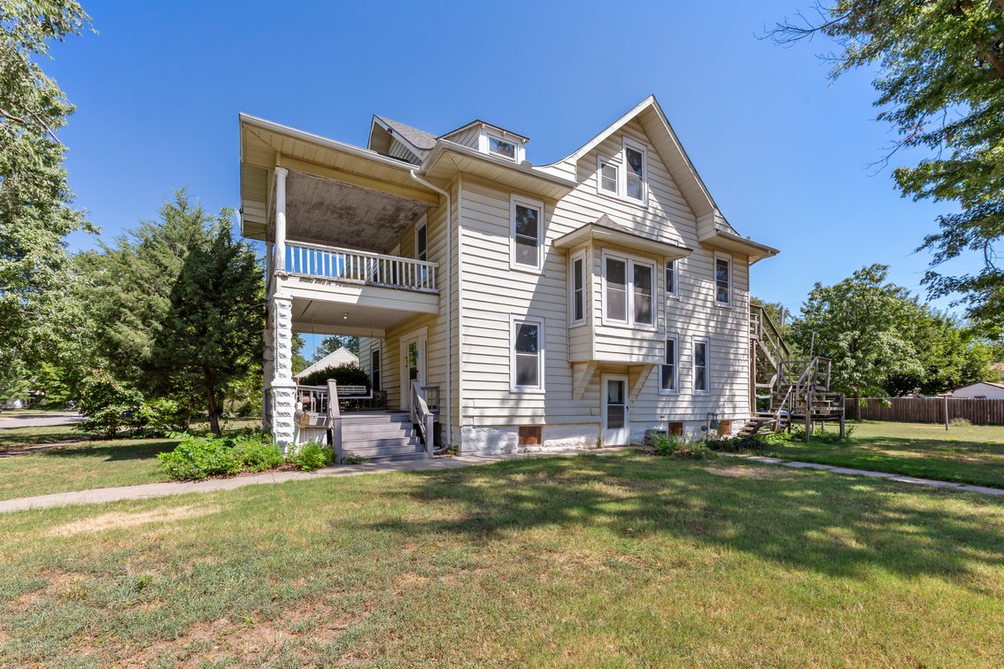 Image for 825 S. Ash Street