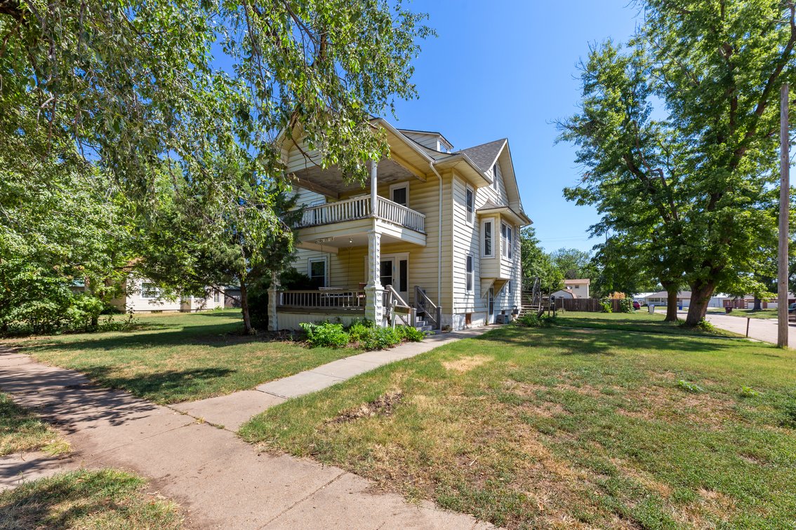 Image for 825 S. Ash Street