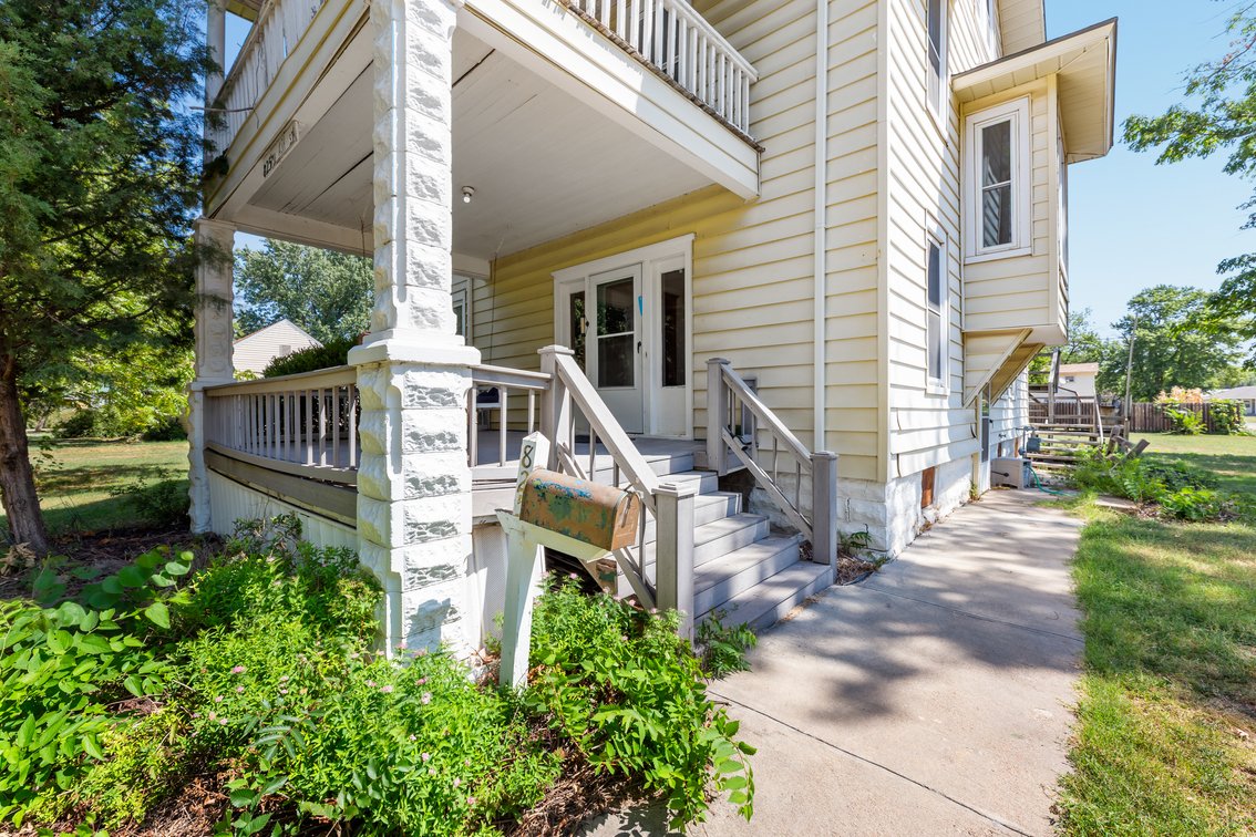 Image for 825 S. Ash Street