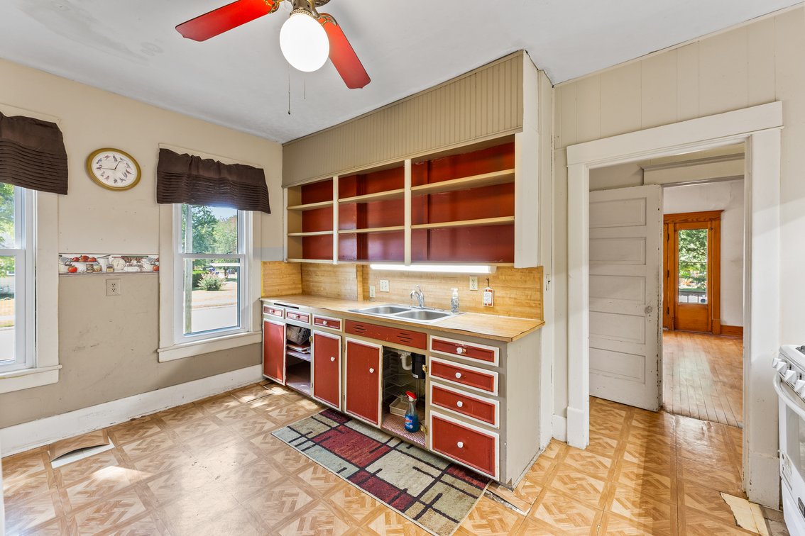 Image for 825 S. Ash Street