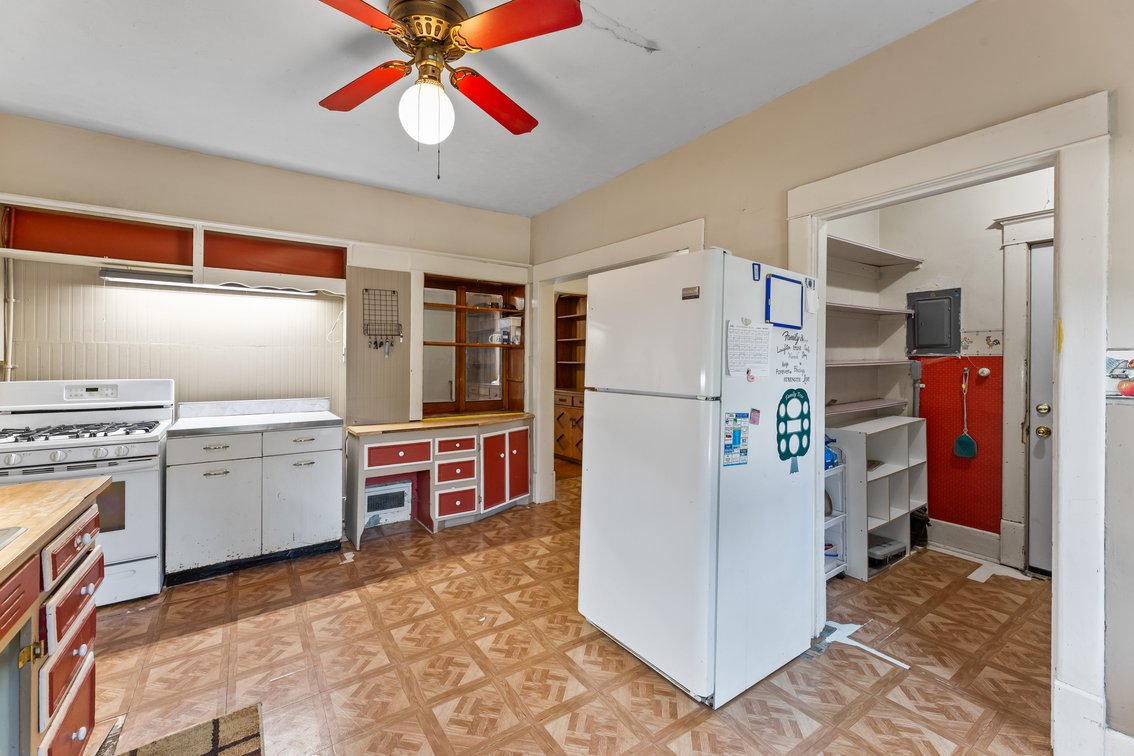 Image for 825 S. Ash Street