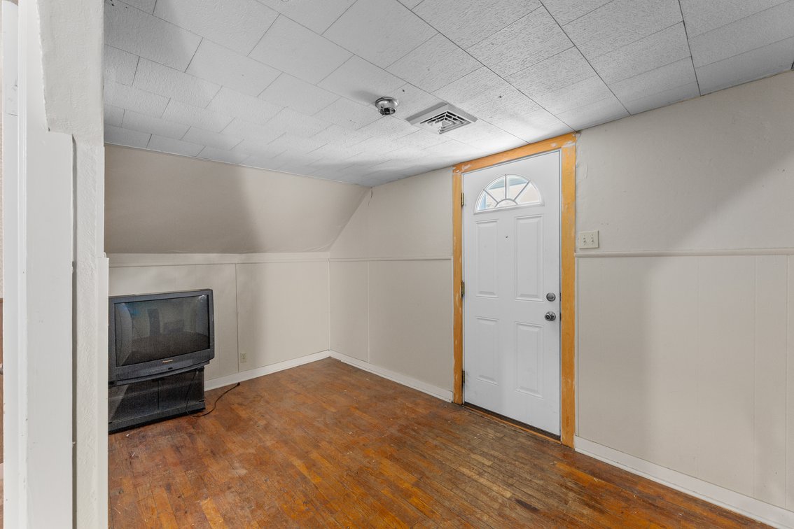 Image for 825 S. Ash Street