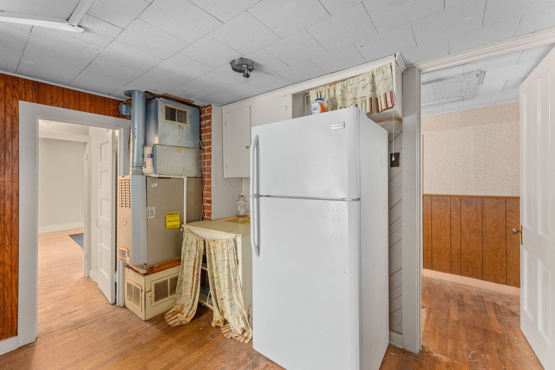 Image for 825 S. Ash Street