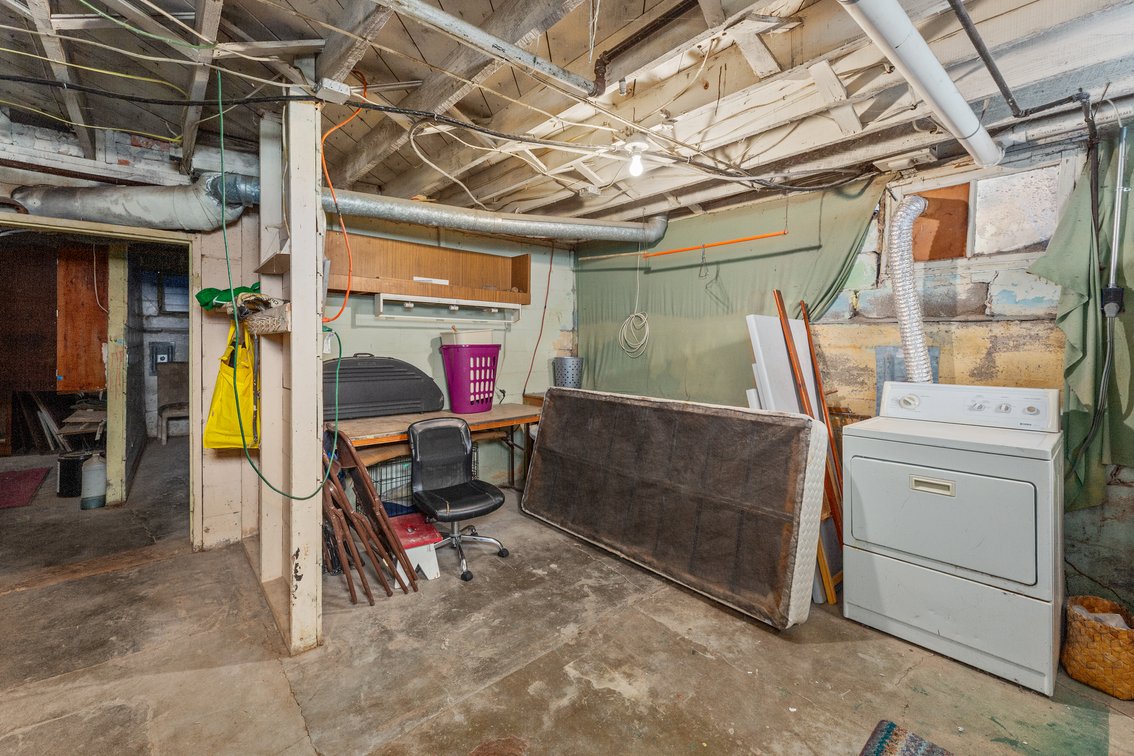 Image for 825 S. Ash Street