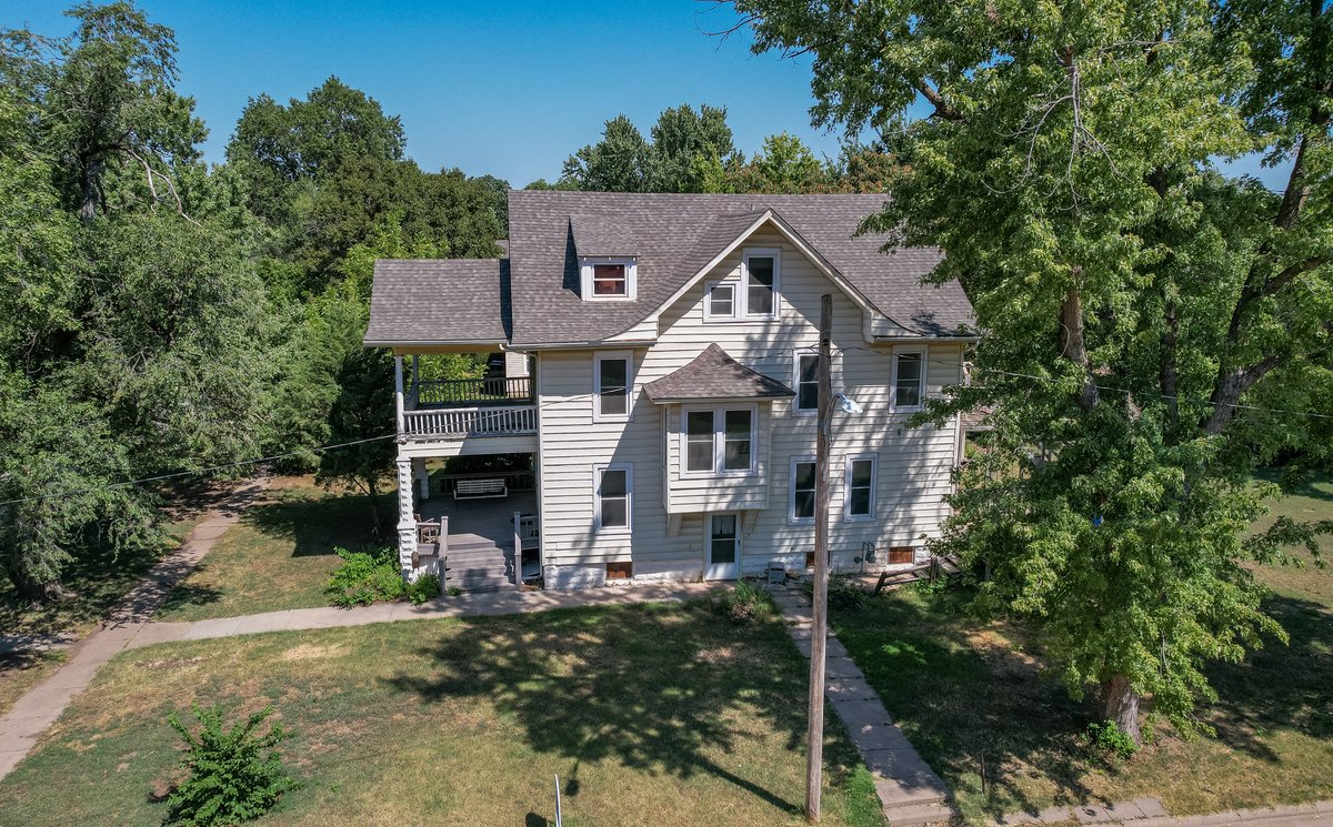 Image for 825 S. Ash Street