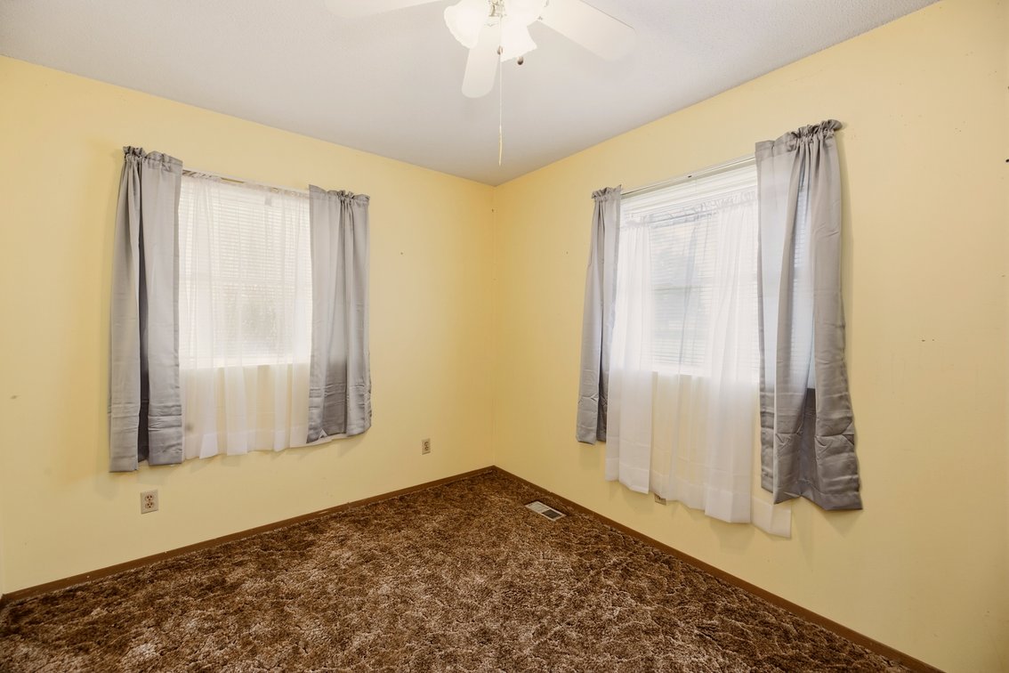 Image for 1711 James Street, Hutchinson