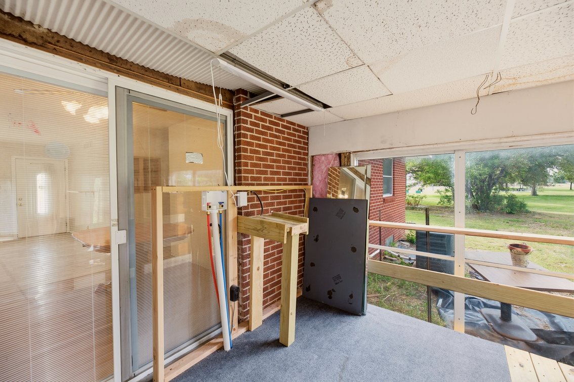 Image for 1711 James Street, Hutchinson