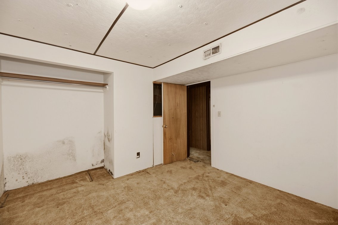 Image for 1711 James Street, Hutchinson