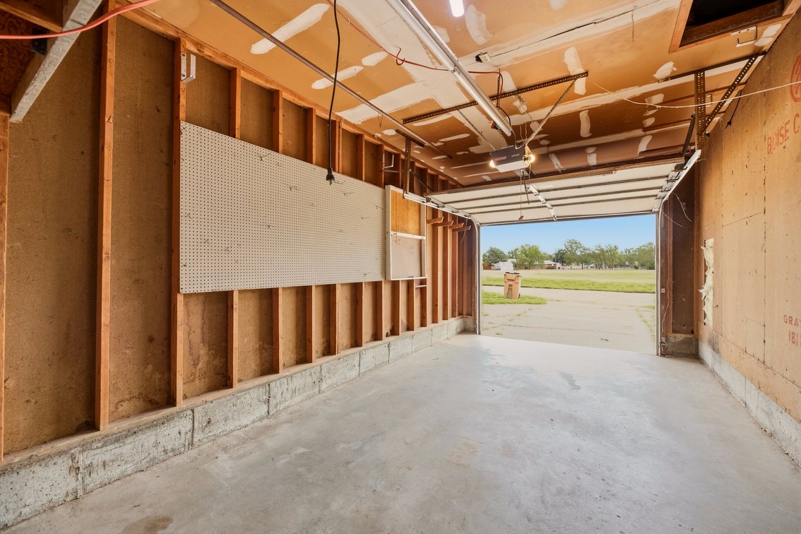 Image for 1711 James Street, Hutchinson