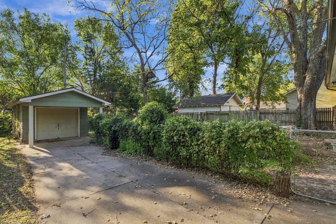 Image for 1428 N Woodrow
