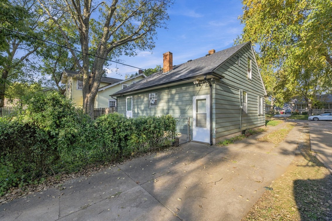 Image for 1428 N Woodrow