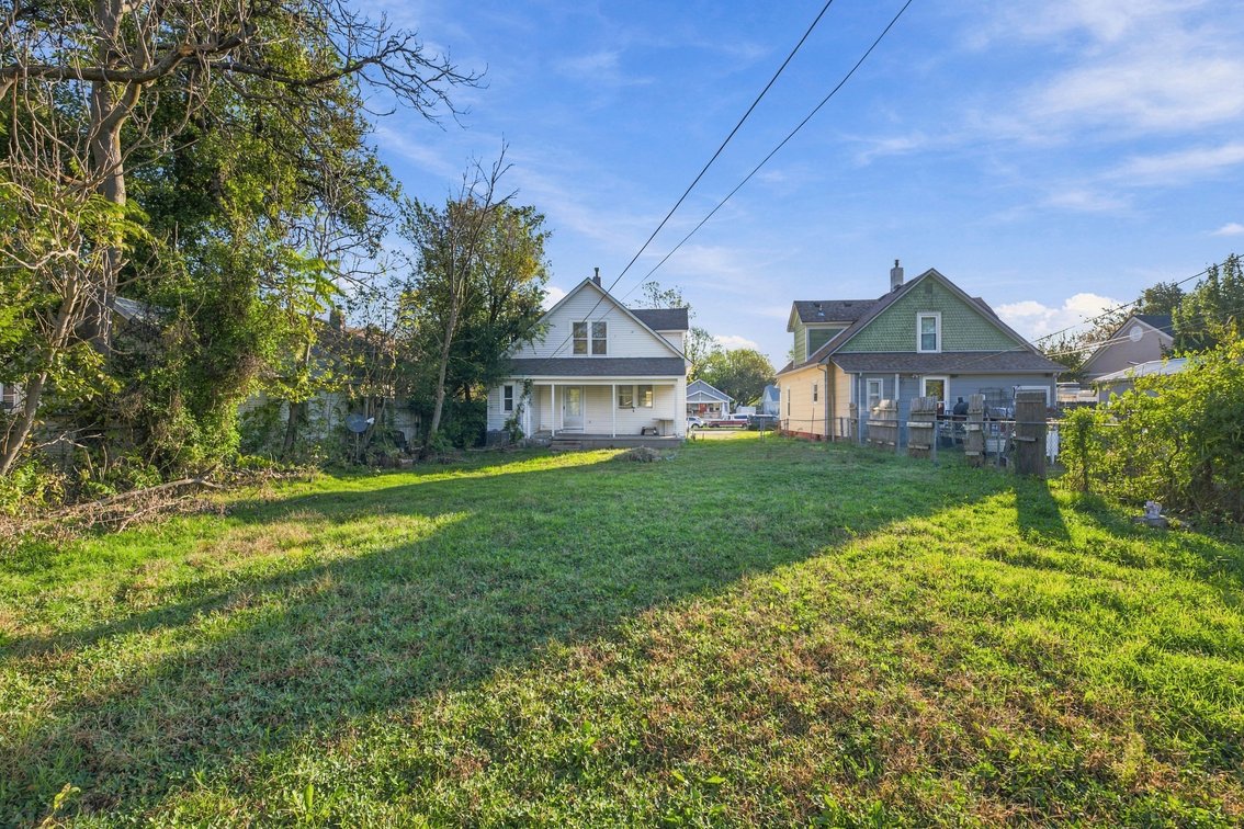 Image for 223 N Athenian Ave