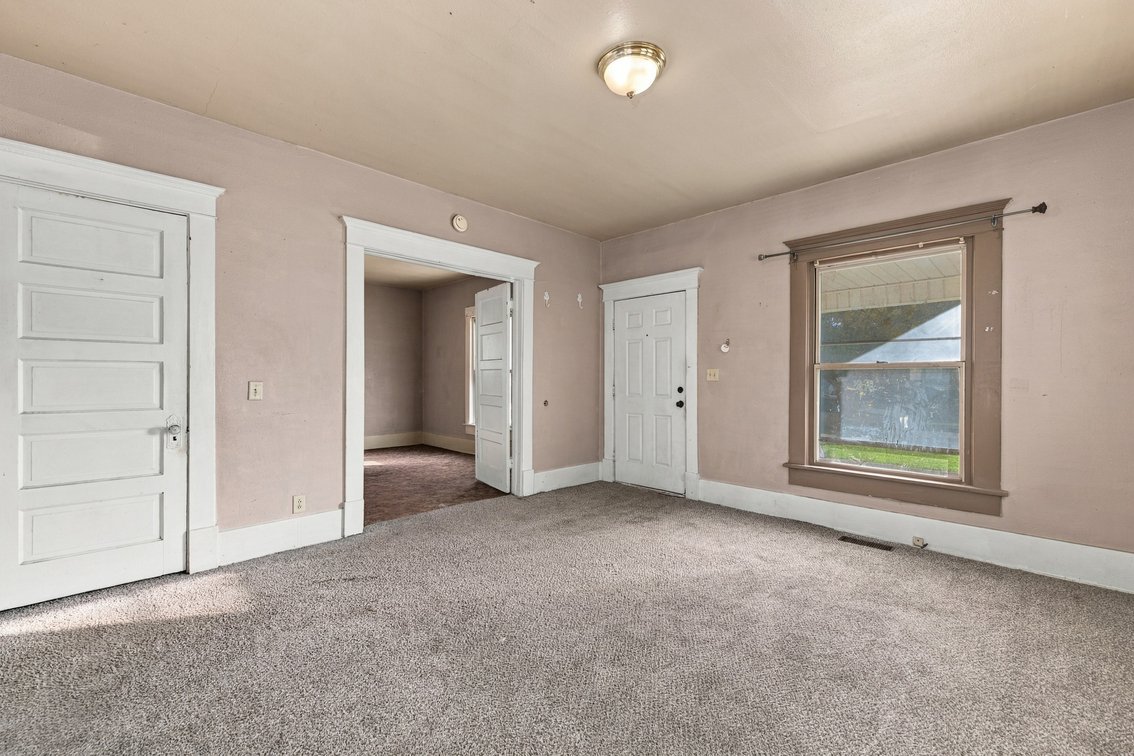 Image for 223 N Athenian Ave