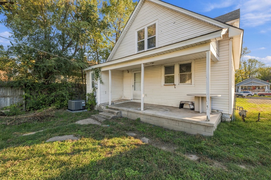 Image for 223 N Athenian Ave