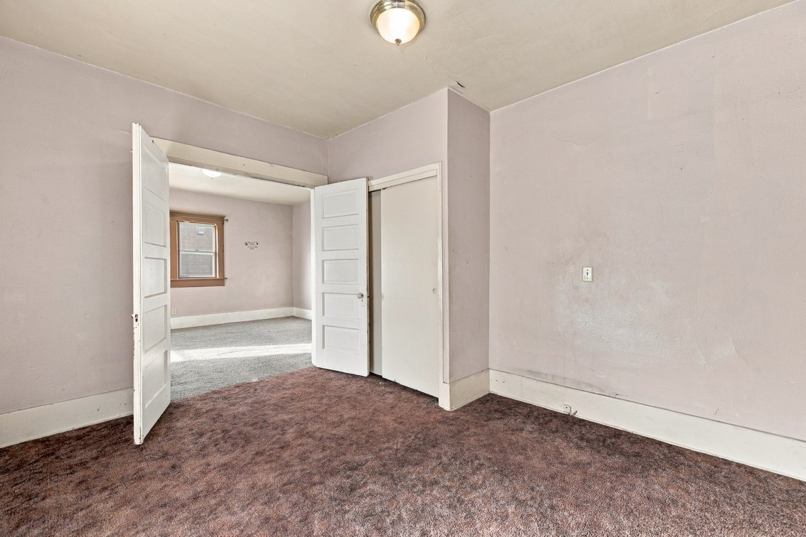 Image for 223 N Athenian Ave