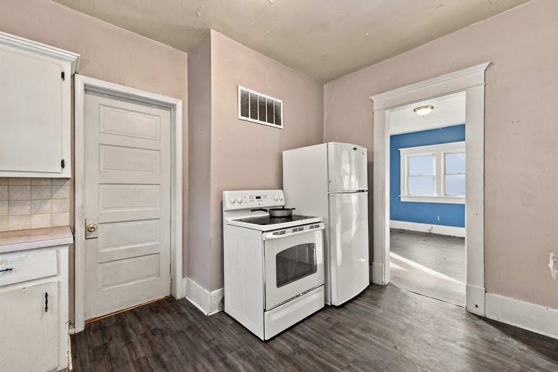 Image for 223 N Athenian Ave
