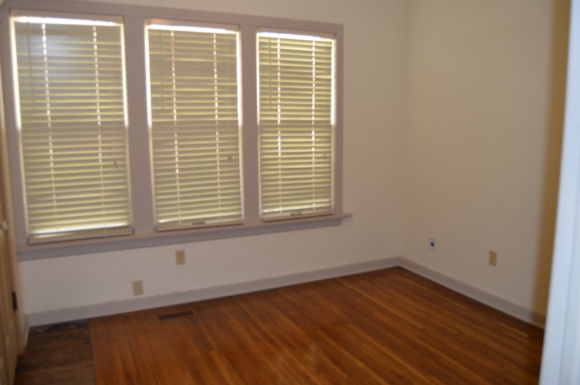 Image for 937 N Litchfield Ave