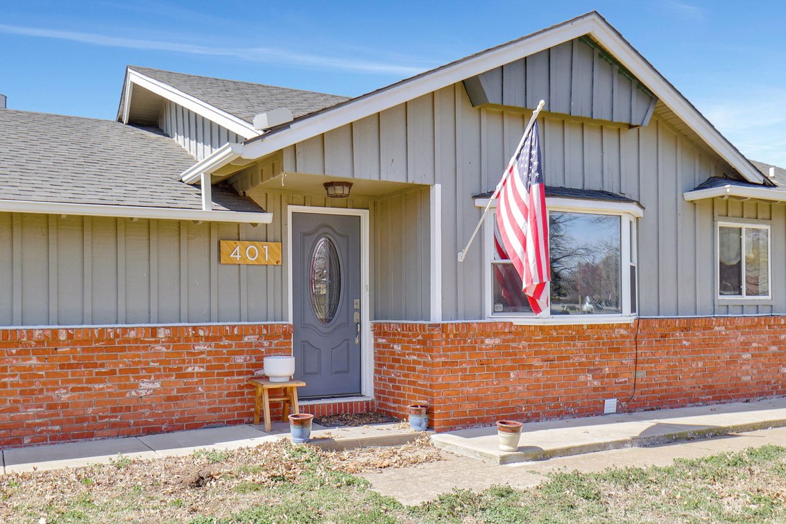 Image for 401 S Howe, Wichita