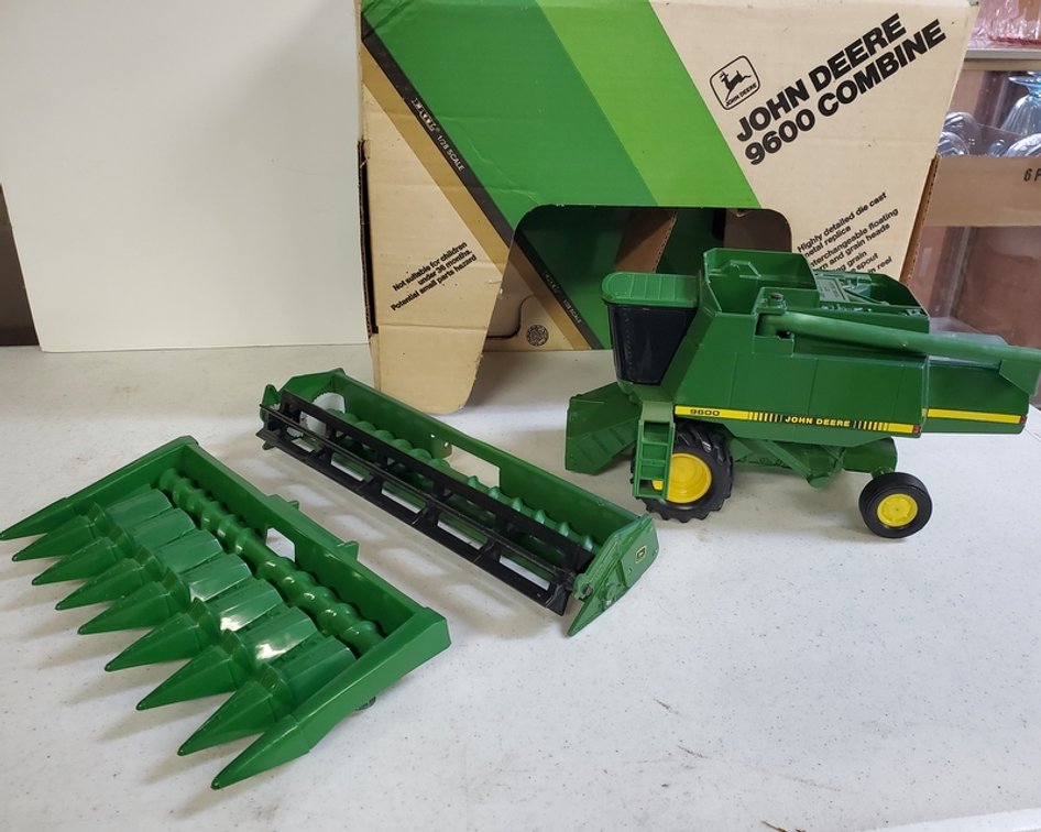 Image for Byron & Delores Schwier Collections #2 Online Auction