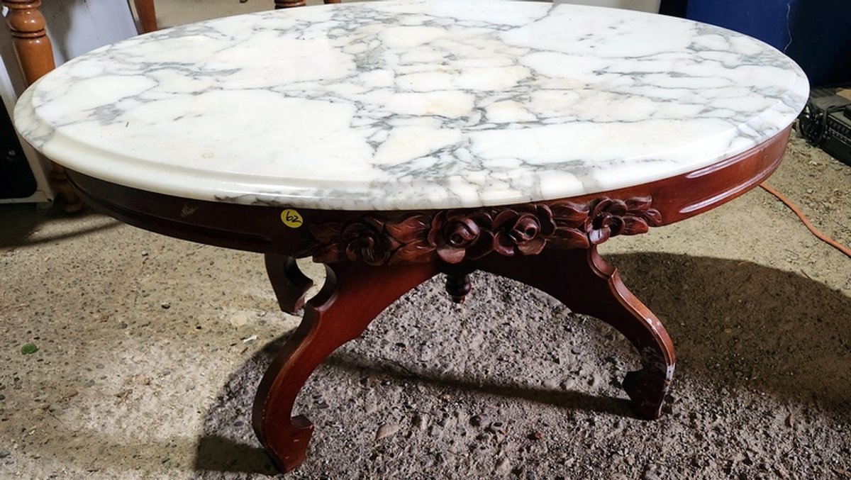 Image for Richard & Joanne Pflum Downsizing Online Auction