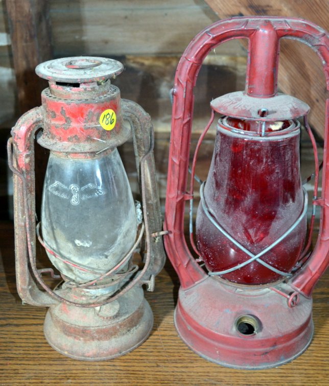 Image for Richard & Joanne Pflum Downsizing Online Auction