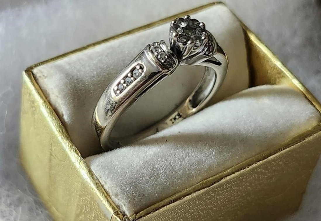 Image for Schwier Jewelry & Wheat Pennies Online Auction