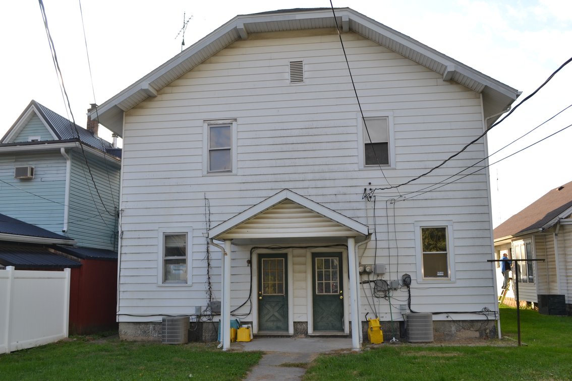 Image for 2106-2108 Vermont Ave, Connersville Real Estate Auction