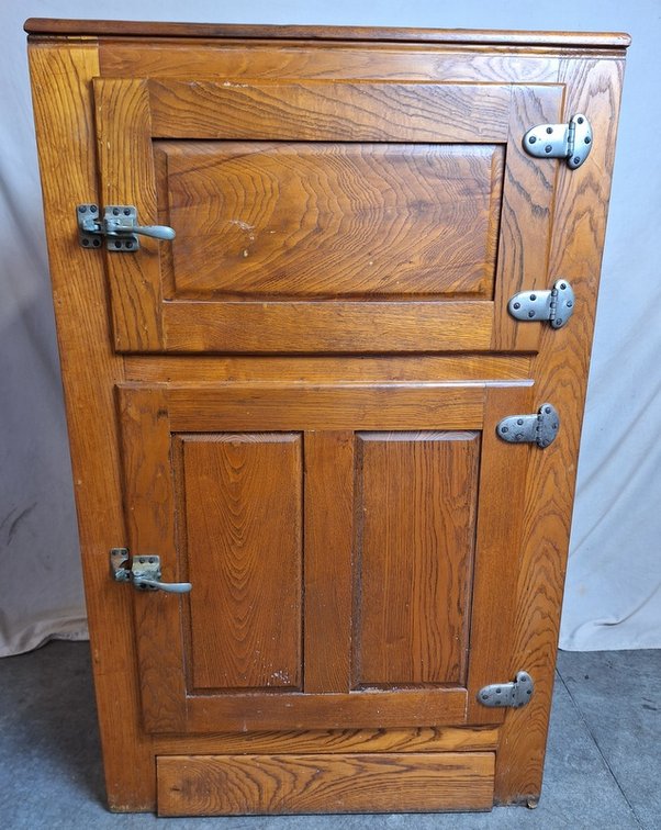 Image for Milroy Family Downsizing & Multi Consignor Online Auction