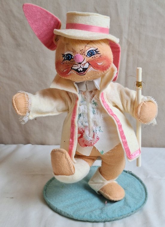 Image for Milroy Family Downsizing & Multi Consignor Online Auction