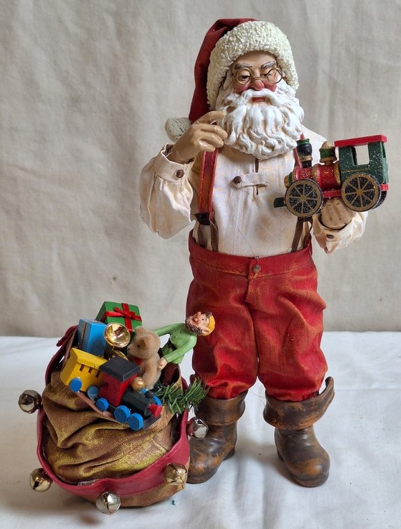 Image for Milroy Family Downsizing & Multi Consignor Online Auction