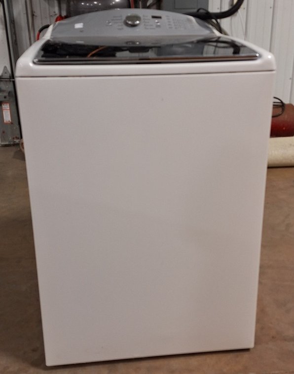 Image for Milroy Family Downsizing & Multi Consignor Online Auction