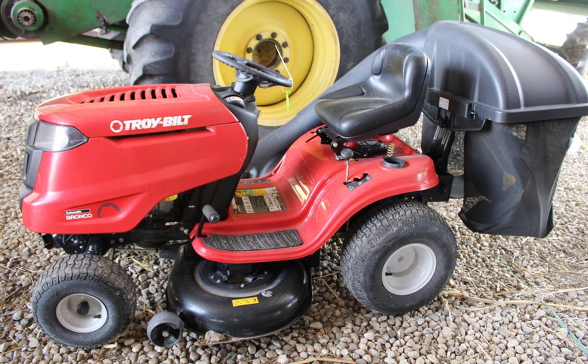 Image for 2nd Annual Steinke Tractor Spring Consignment