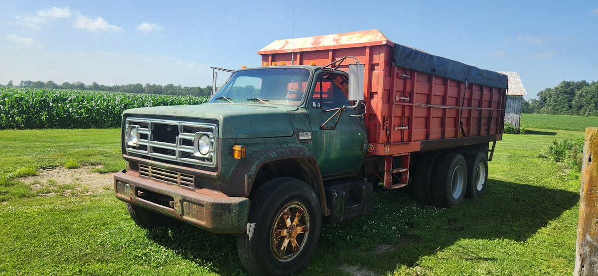 Image for Goggin Farming Equipment Auction & Pete Semi
