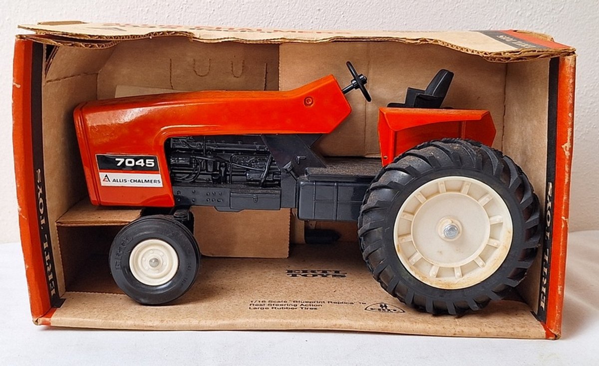 Image for New Salem Family Downsizing Online Auction # 4