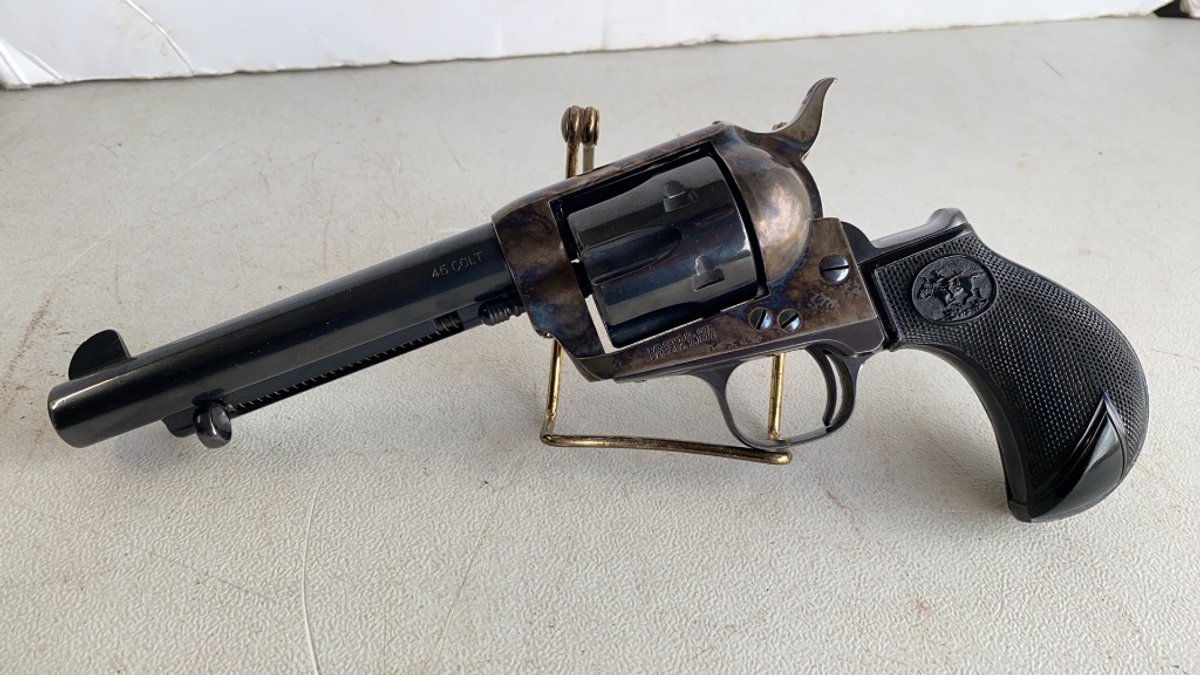 Image for Shelbyville Sportsman Online Auction